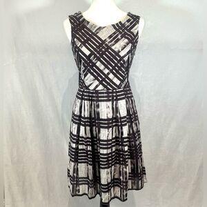 Esley vintage brown and white cotton dress size medium